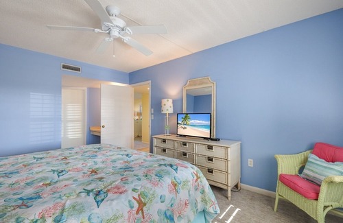 Boca Grande Condo | Sea Oats 222 2 Bedroom Condo by RedAwning
