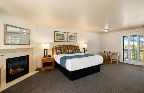 Baywood-Los Osos Resort | Sea Pines Golf Resort