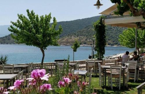 Agia Efimia Apartment | Sea Rock Apartment