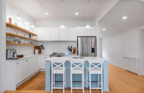 Yeppoon House | Sea Sage Cottage 4703