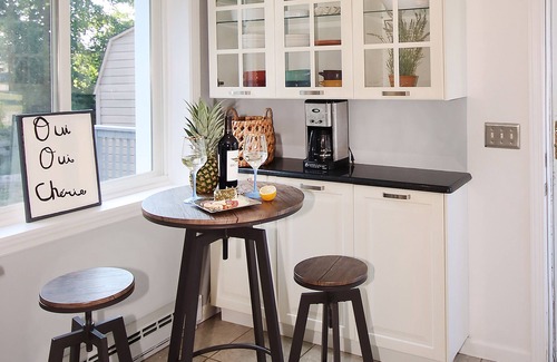 Westbrook Center House | Sea Salt Air Changes Everything - ⭐️Stroll to Private Association Beach⭐️