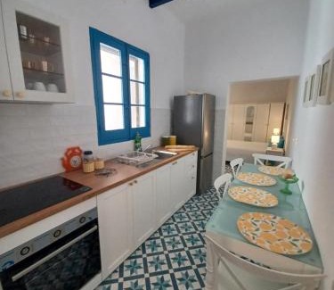 Marsalforn Apartment | Sea-Side Maisonette