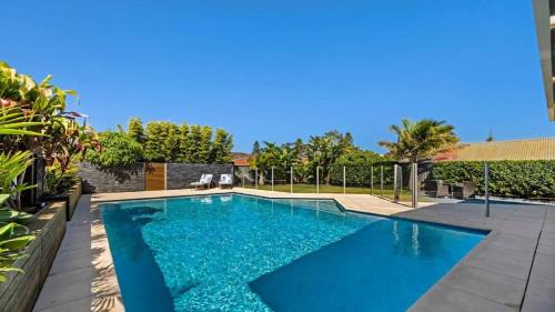 The Entrance North House | Sea Spray- Private Pool, Beach, Table Tennis