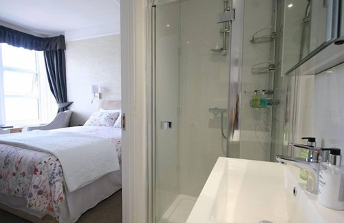 Brixham Bed & Breakfast | Sea Tang Guest House