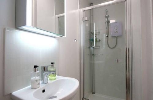 Brixham Bed & Breakfast | Sea Tang Guest House