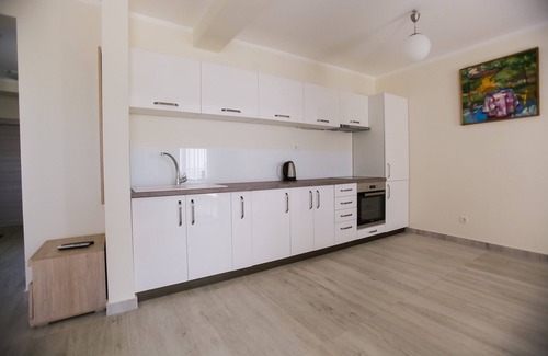 Kaluđerac Apartment | Sea view affordable apartment for up to 5 guests