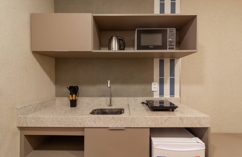 Copacabana Apartment | Sea View and Balcony with Bathtub | Q4