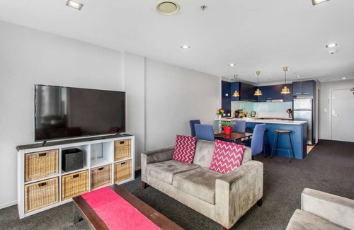 Auckland Central Business District Apartment | Sea View Apartment in Auckland CBD