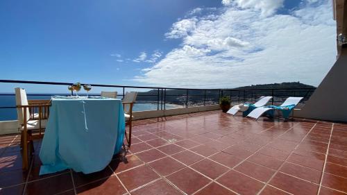 Santiago Apartment | Sea View Apartment Sesimbra- Apartamento Vista Mar