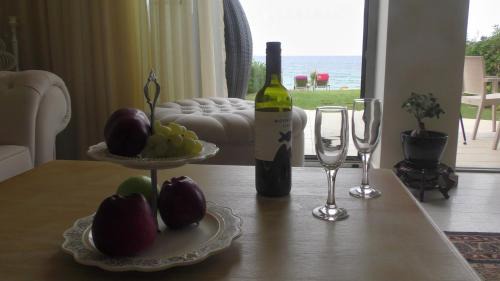 Kato Gouves Villa | Sea View Beachfront Villa Maria