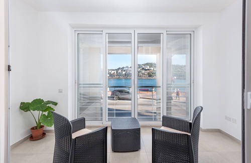 St. Paul's Bay Apartment | Sea view brand new apartment