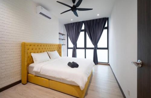 Masai Apartment | Sea View Cozy 2BR Green Haven -Permas Masai CIQ -7 to 9pax