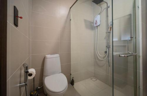 Masai Apartment | Sea View Cozy 2BR Green Haven -Permas Masai CIQ -7 to 9pax