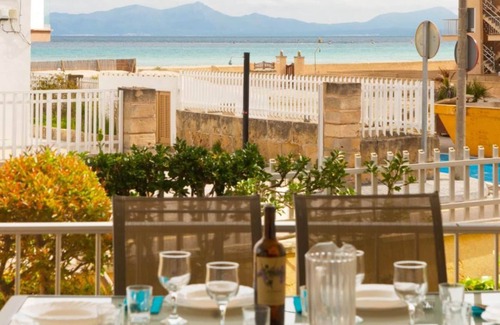 Port d'Alcudia House | Sea view holiday home with terrace