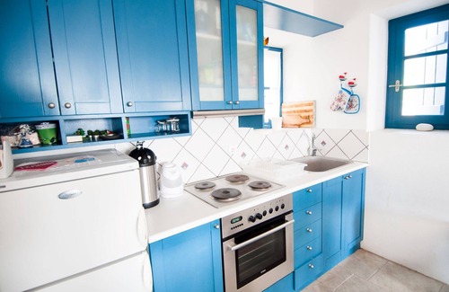 Krotiri House | Sea view property with swimming pool ISLA summer homes