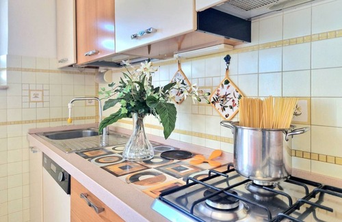 Porto Sant'Elpidio Apartment | [SEA VIEW] Raffinata Dimora Wi-Fi Clima