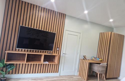 Buncrana Apartment | Sea View Studio