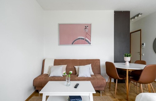 Hietalahti Apartment | Sea View Studio, Tram nearby, Netflix, Kamppi
