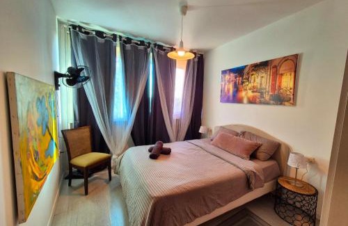 Caesarea Apartment | Sea View Suites - דירות נופש עם מקלט