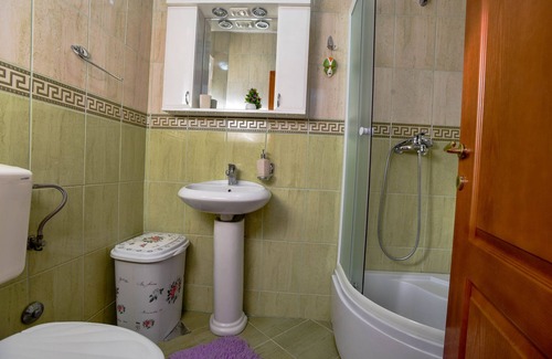 Dobrota Apartment | Sea View Vacation Flat w Balcony in Kotor