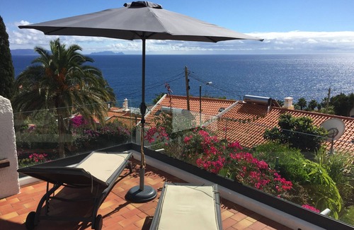 Canico House | Sea view with a view