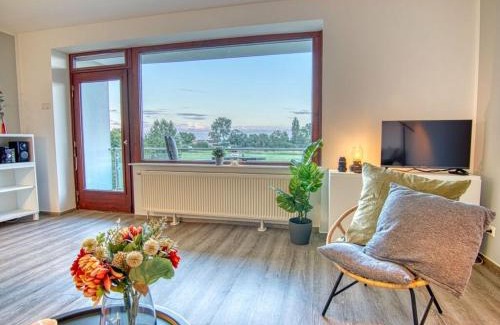 Rettin House | Sea-with-a-view