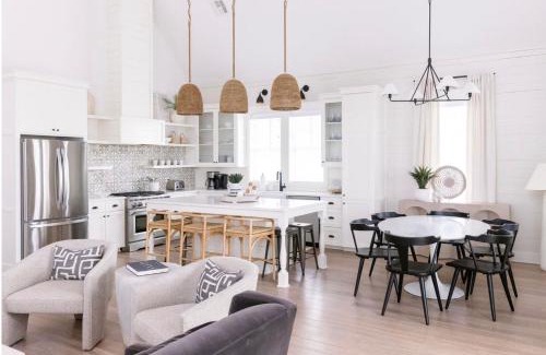 Cinnamon Shore House | Seabatical 303 HI