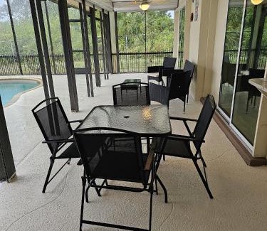 Englewood East Villa | Seabreeze 3-Bedroom Pool Villa close to the beach!