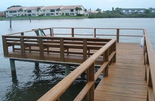 Indian Shores Condo | Seabreeze at Waterview - Indian Shores 'Unit Completely Remodeled'