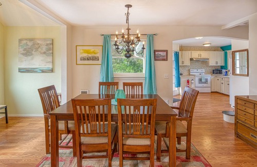 Grayland House | Seabreeze Captain Mikes Snug Harbor