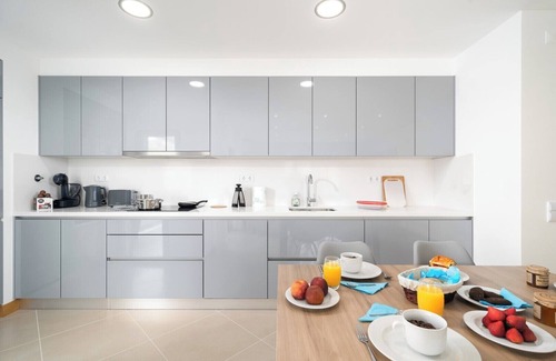 Lagos Apartment | Seabreeze luxury apartment (Horta 2A)