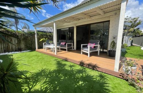 Mermaid Beach Villa | Seabreeze Villa on Mermaid Beach/Broadbeach