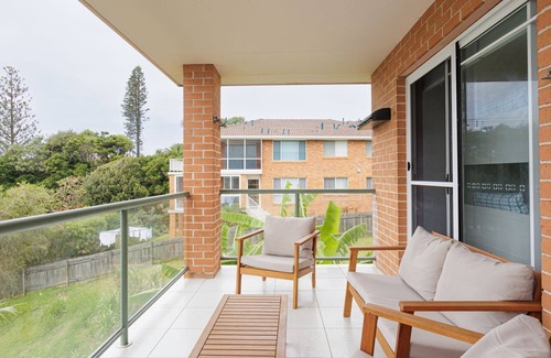 Sawtell Apartment | Seabreeze - walking distance to Sawtell Main Beach