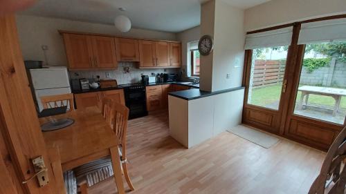 Rosslare House | Seabury Holiday Home, Rosslare Strand, County Wexford - Sleeps 7