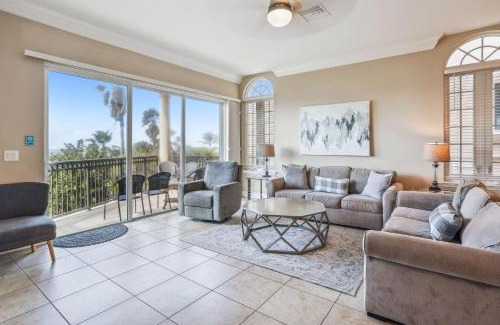 Redington Shores House | Seaclusion Beach Townhome