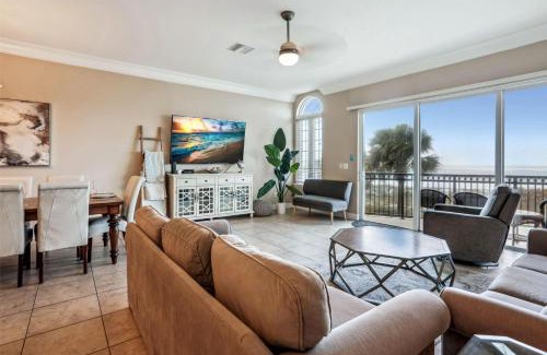 Redington Shores House | Seaclusion Beach Townhome