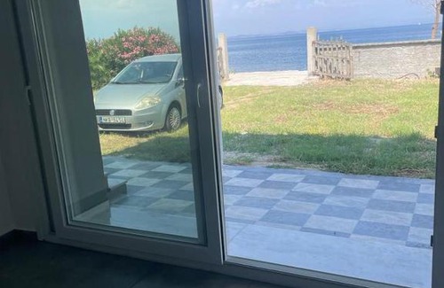 Skala Mistegnon House | Seafront Apartment