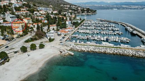 Icici Apartment | Seafront Apartment Ičići