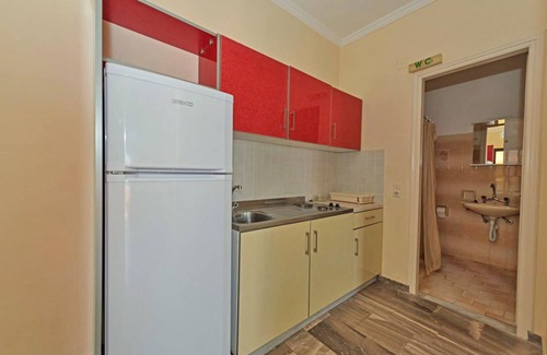 Kavos House | Seafront Apartments