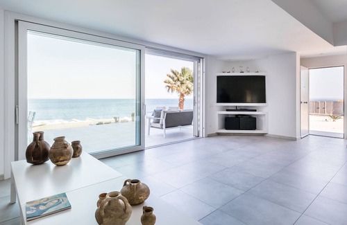 Costa Saracena-Castelluccio Villa | Seafront villa with jacuzzi and direct access to the sea