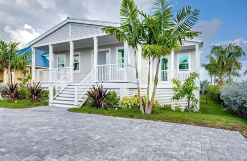 Key West House | Seagate House -Waterfront w Dock