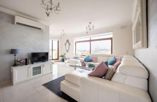 Marsaxlokk Apartment | Seagull Penthouse Marsaxlokk