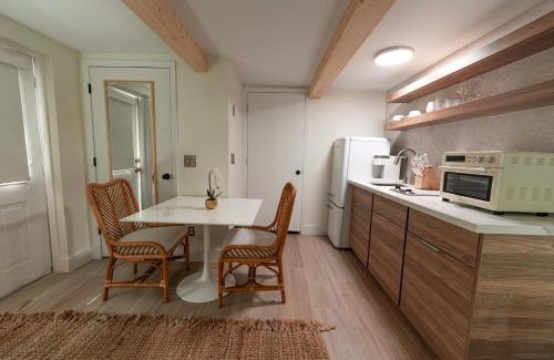 Fort Pierce Shores Hotel | Seahorse Beach Bungalows