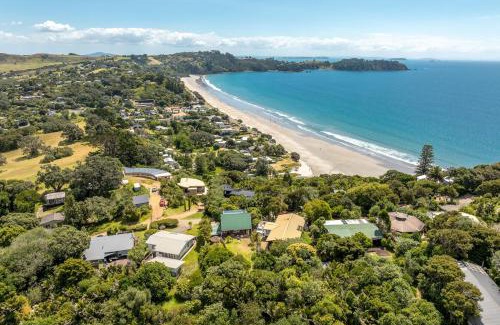 Onetangi House | Seahorse Cottage - Stay Waiheke