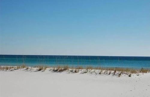 Pensacola Beach Apartment | Seahorse unit R
