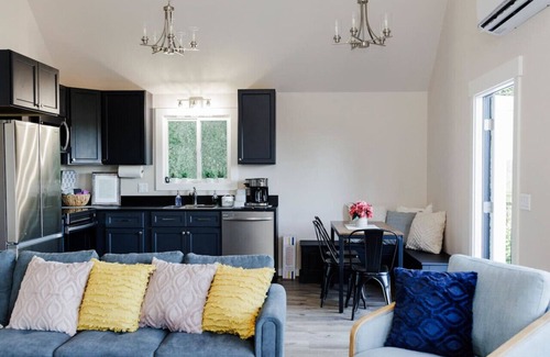 Brinnon House | Seal Rock Beach Upper House