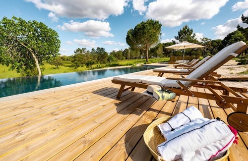 Grandola Apartment | Seamless luxury amid Comporta's rustic beauty