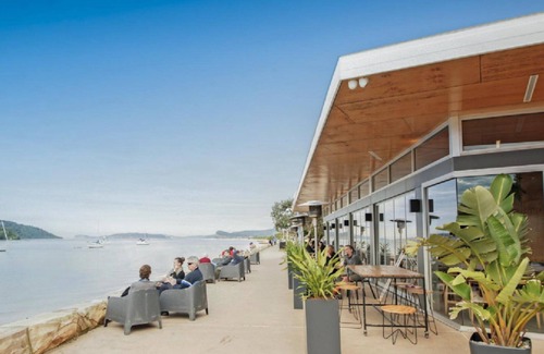 Ettalong Beach Apartment | SEAS THE DREAM ETTALONG BEACH