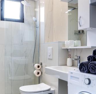 Rafajlovici Apartment | SEASALT Apartments Rafailovichi