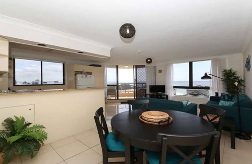 Palm Beach Apartment | Seascape 14 Palm Beach Ocean Views